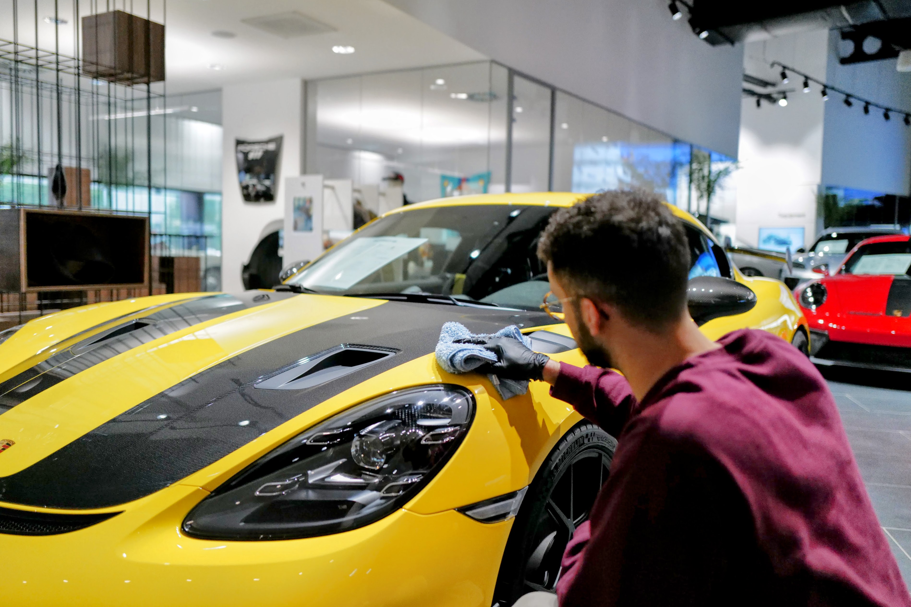 Detailing d'une Porsche en concession par La Clean Touch